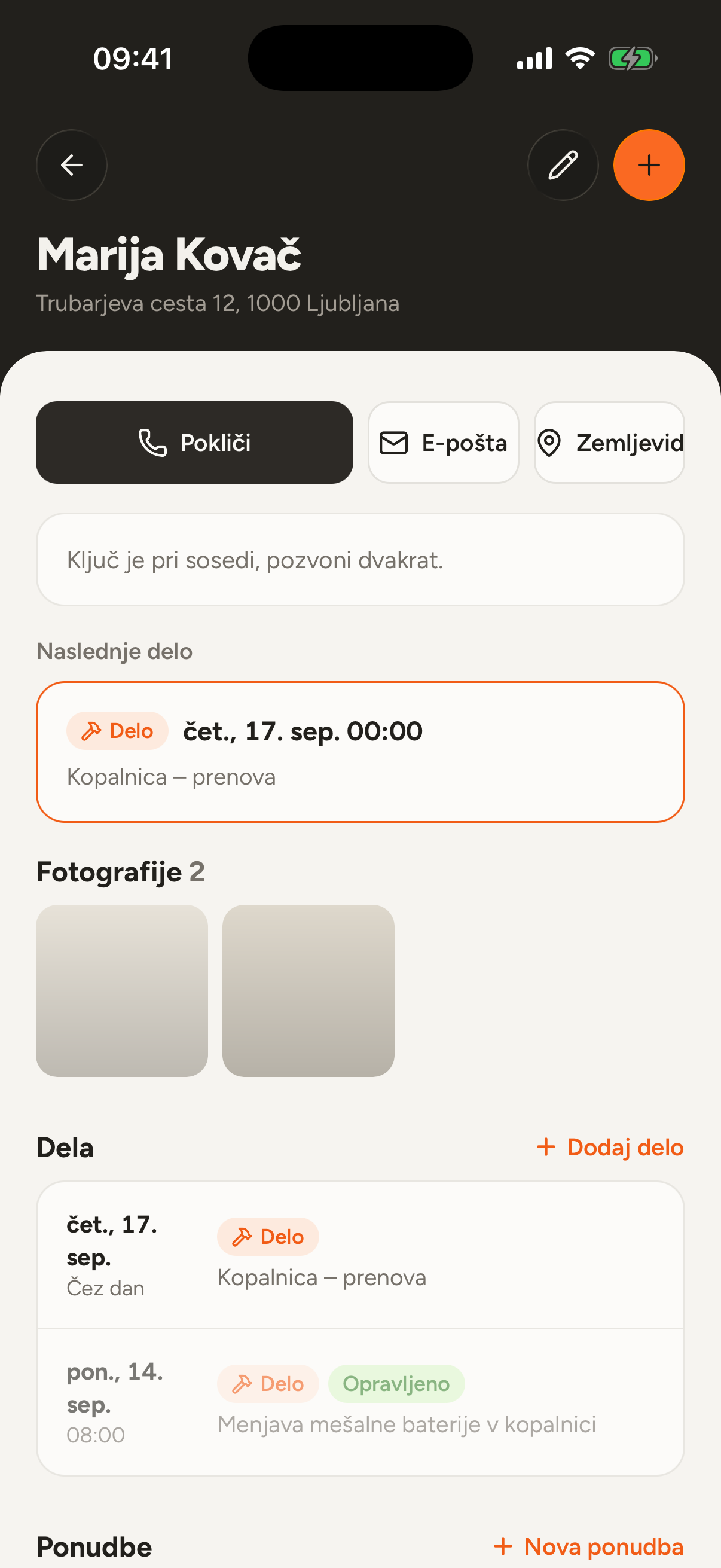 Zaslon stranke s klicem, zemljevidom in fotografijami